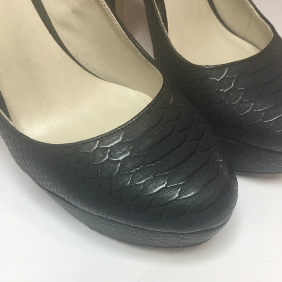 Aldo Black Snake Skin Pump 6.5 - Picture 8 of 8